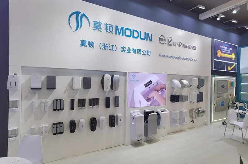 Modun presenta sistemi completi di supporto per bagni commerciali alla 139a Fiera di Canton